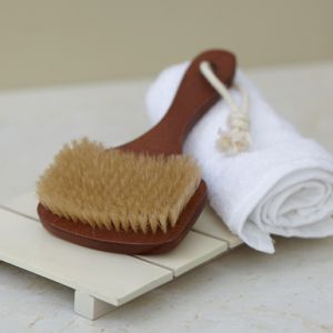 Small bath brush